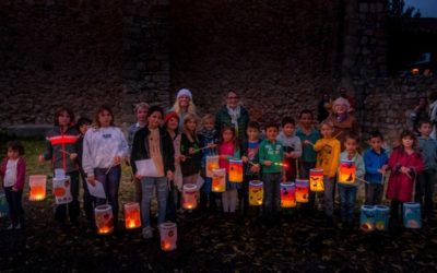 La section allemande (MS à CM2) visite un verger et célèbre la fête des lampions !
