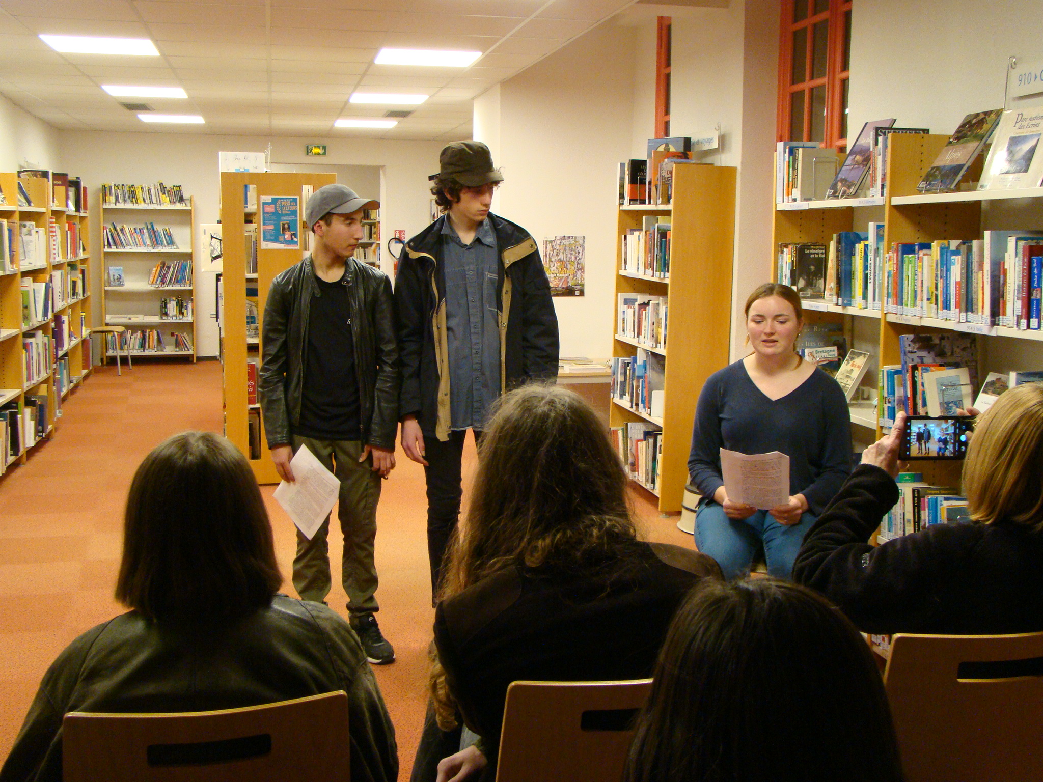 Présentation de lectures de l&rsquo;option théâtre à la Médiathèque