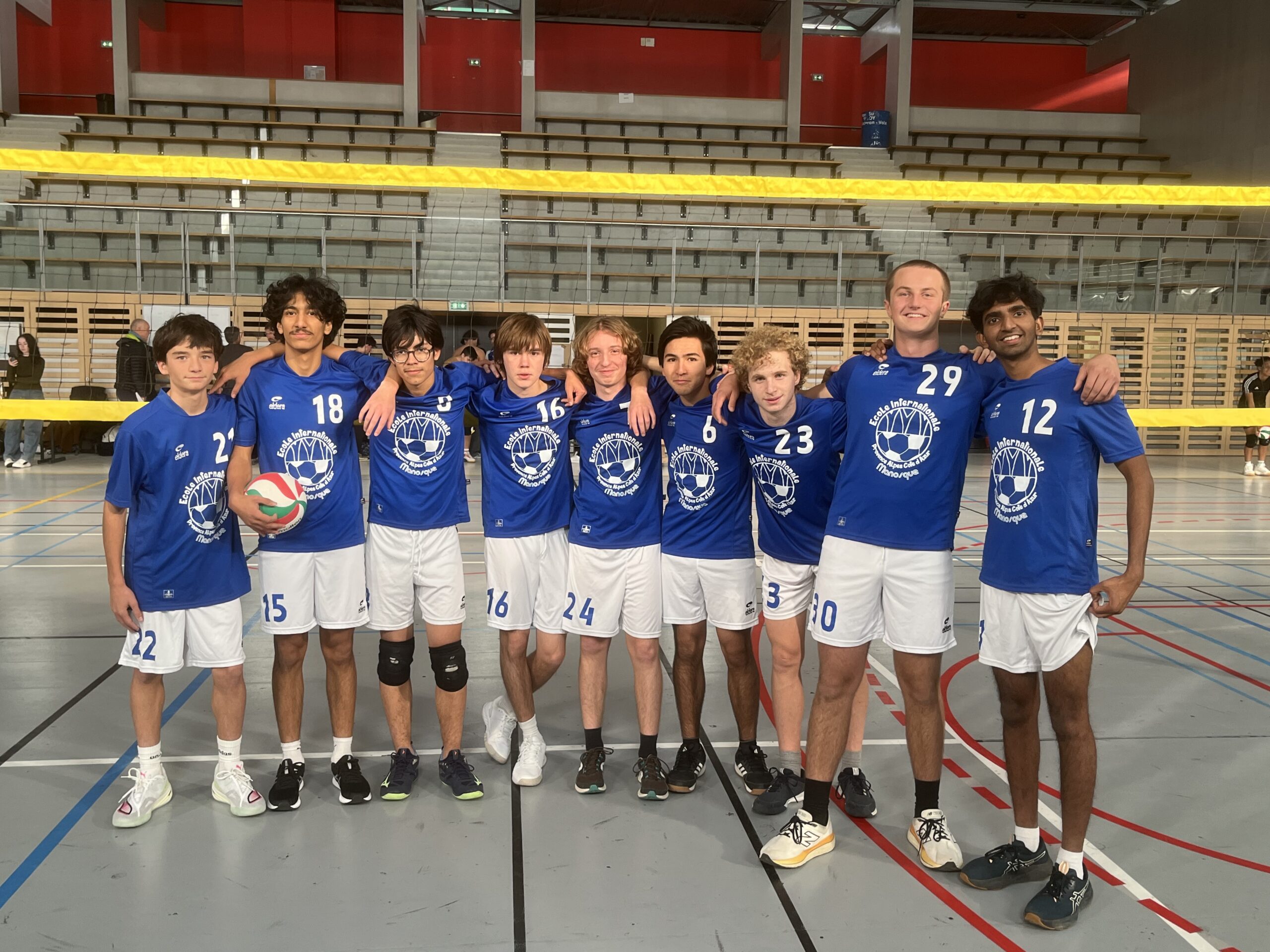 L&rsquo;AS volley, une activité qui évolue vers la compétition !