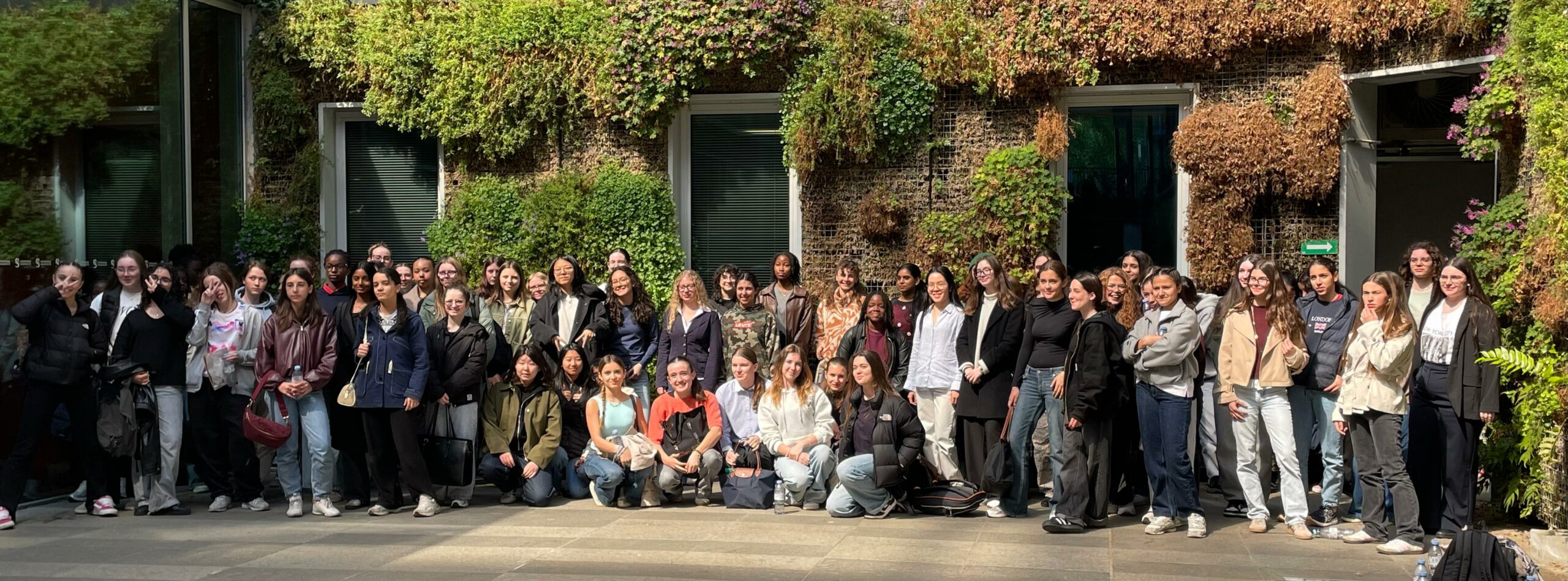 Voyage à Paris sur le thème « Maths et Filles » : une immersion inspirante pour les élèves volontaires